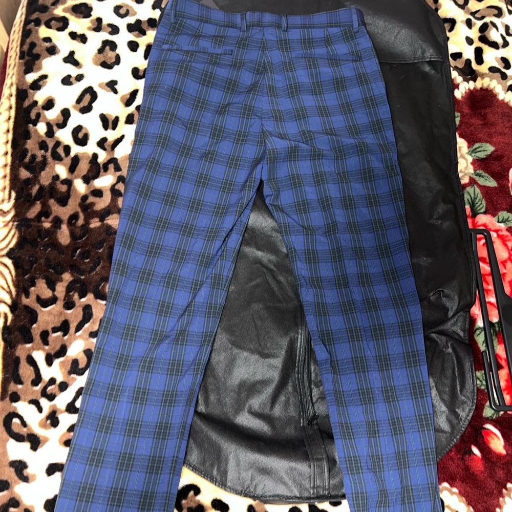 Men’s suit
